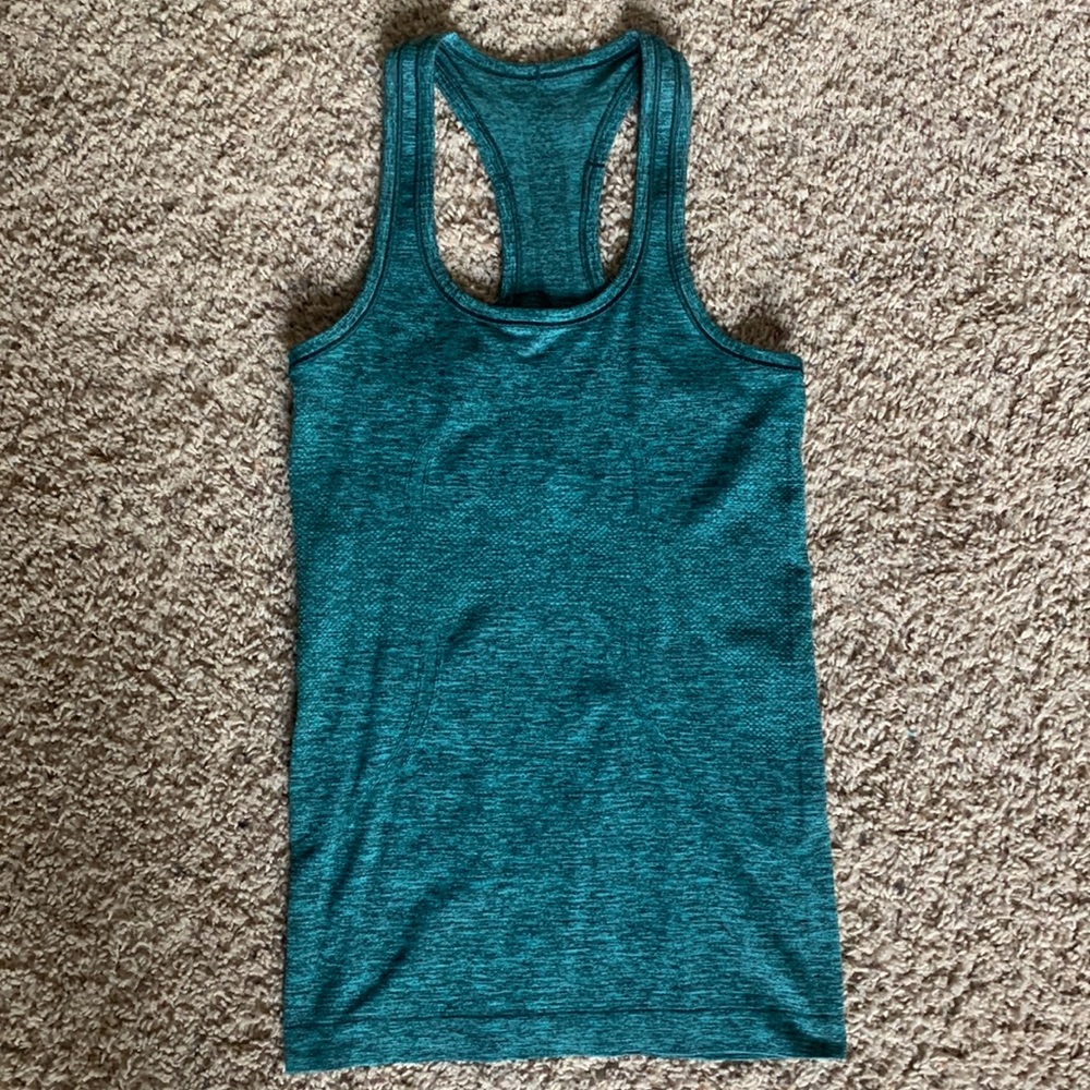 Lululemon Swiftly Tech Tank